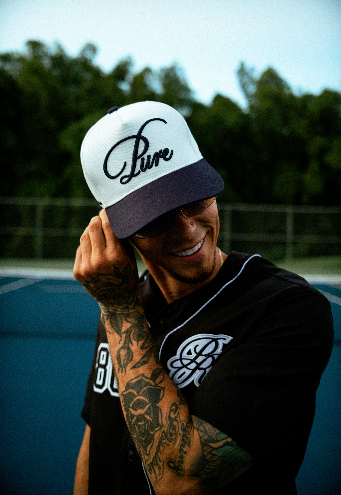 PURE DOPAMINE CAP - WHITE/NAVY