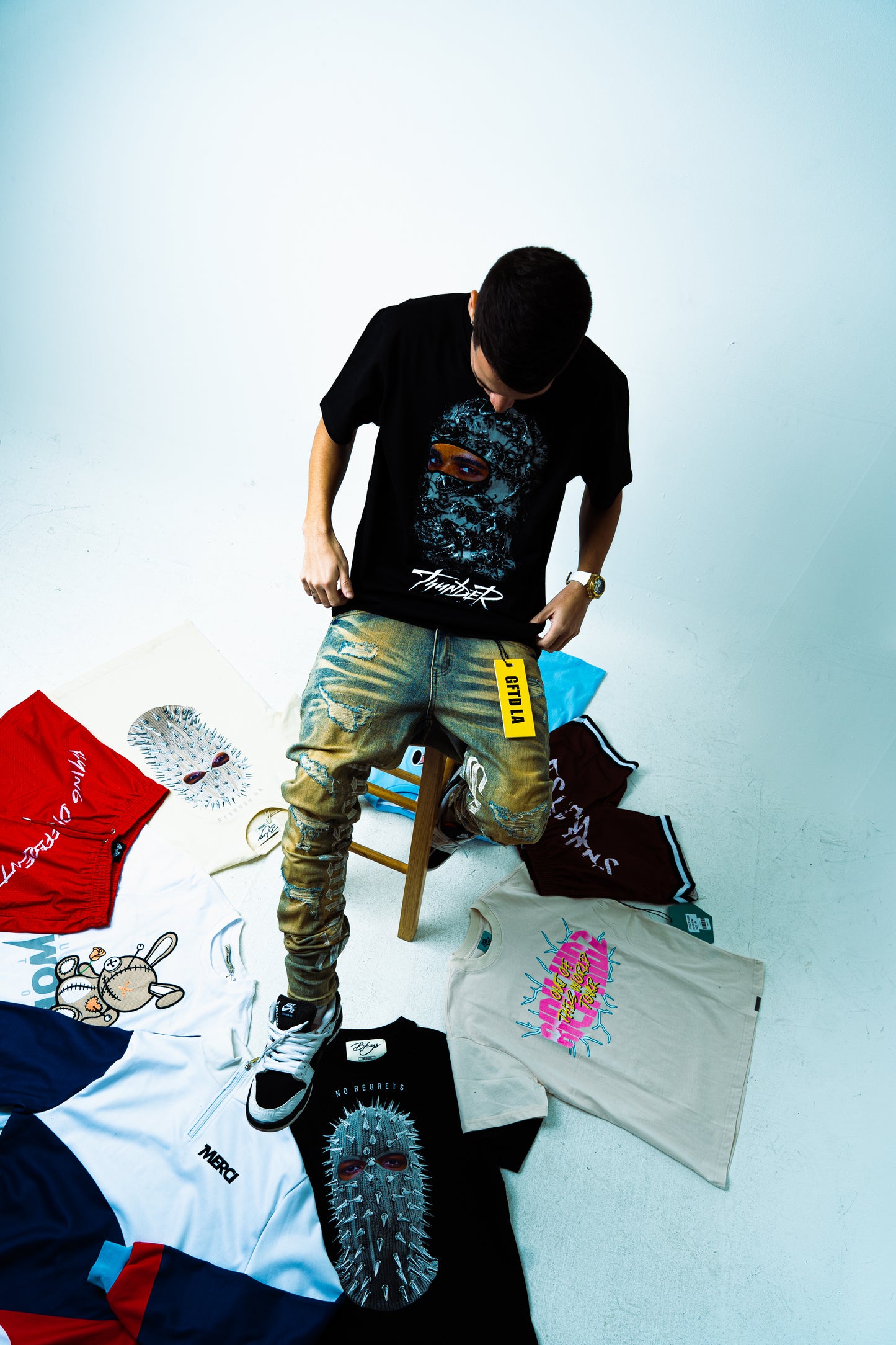THUNDER CLUB - BLACK OVERSIZED TEE