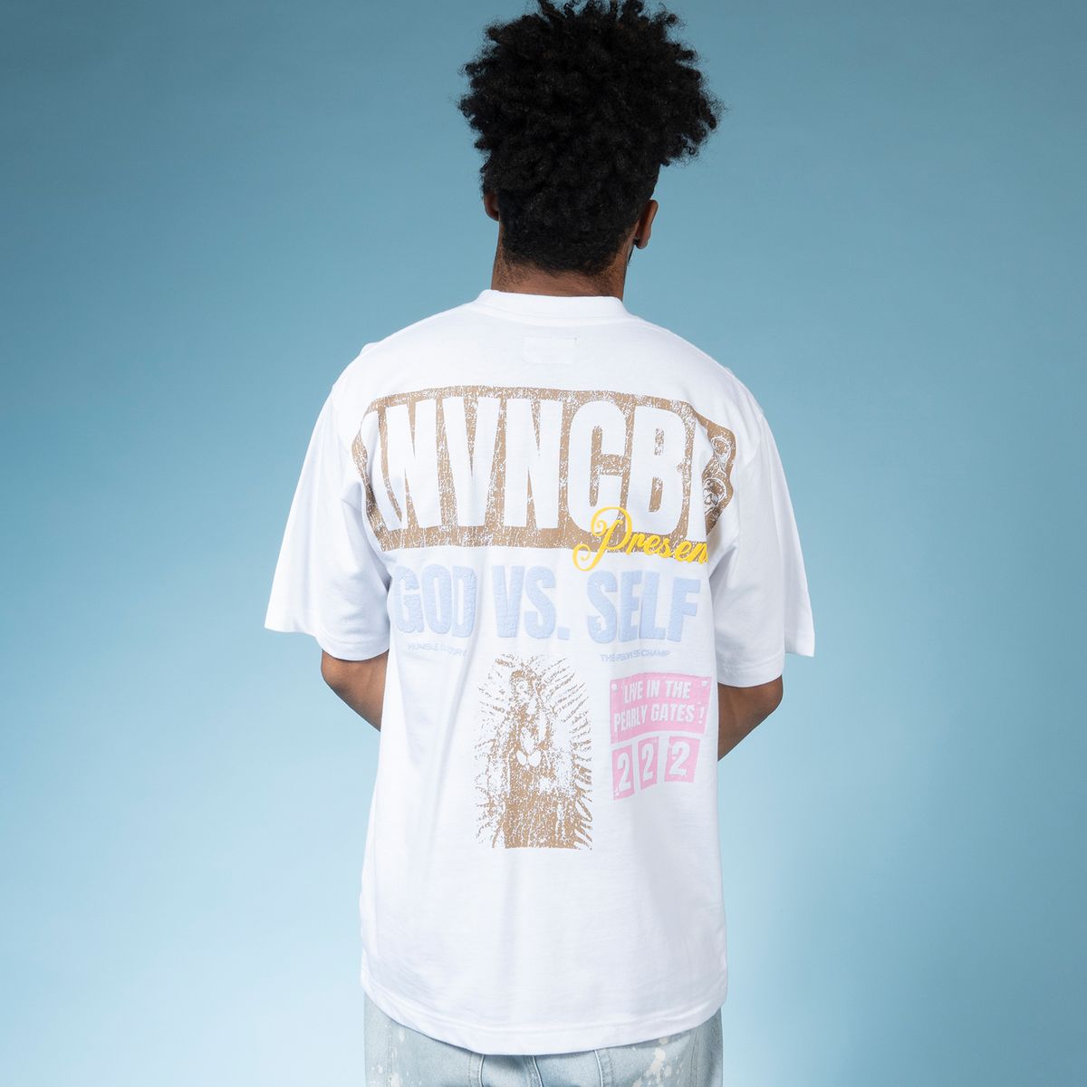 INVNCBL GOD VS SELF - WHITE TEE