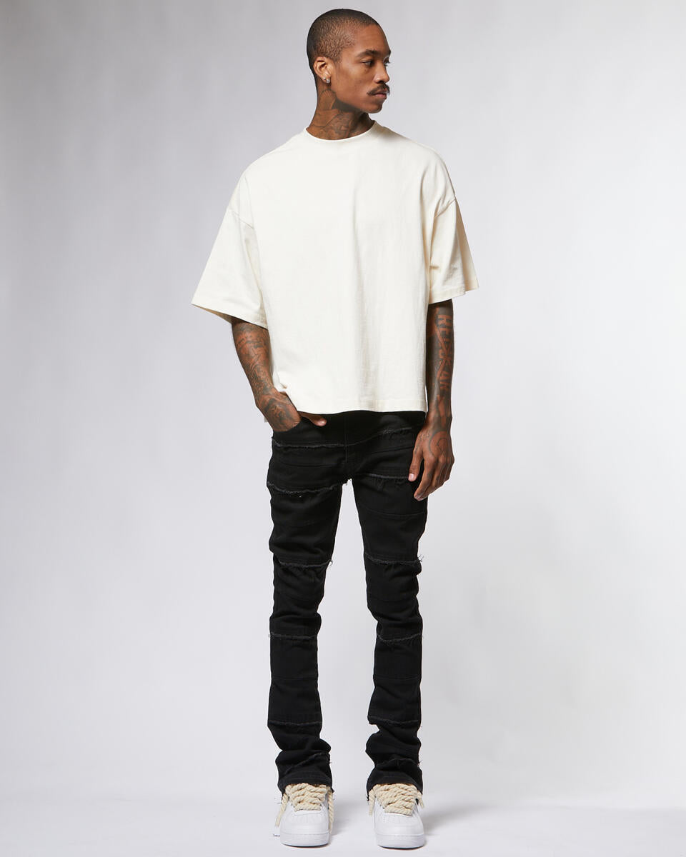 JET BLACK - FLARE DENIM