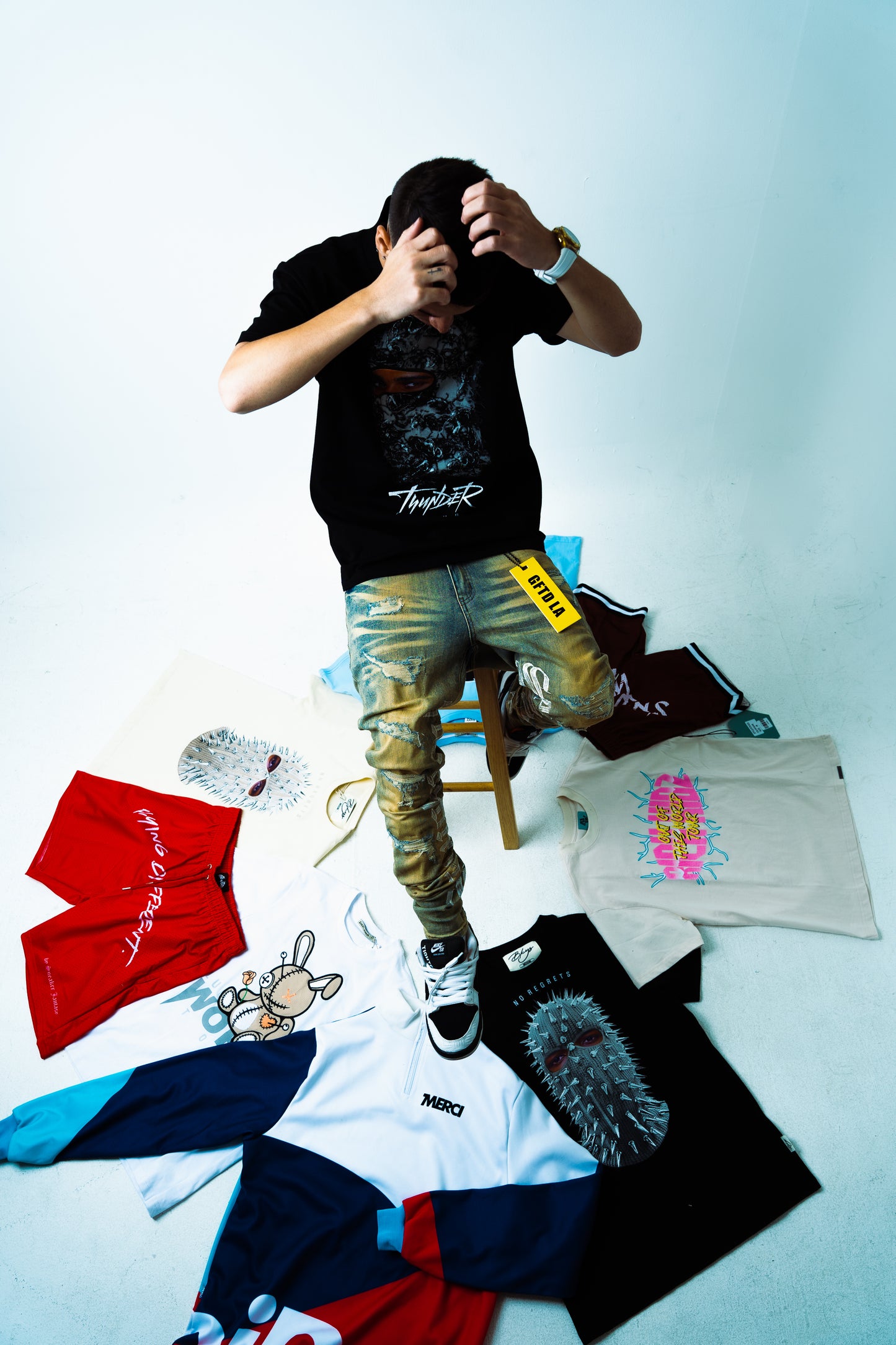 THUNDER CLUB - BLACK OVERSIZED TEE