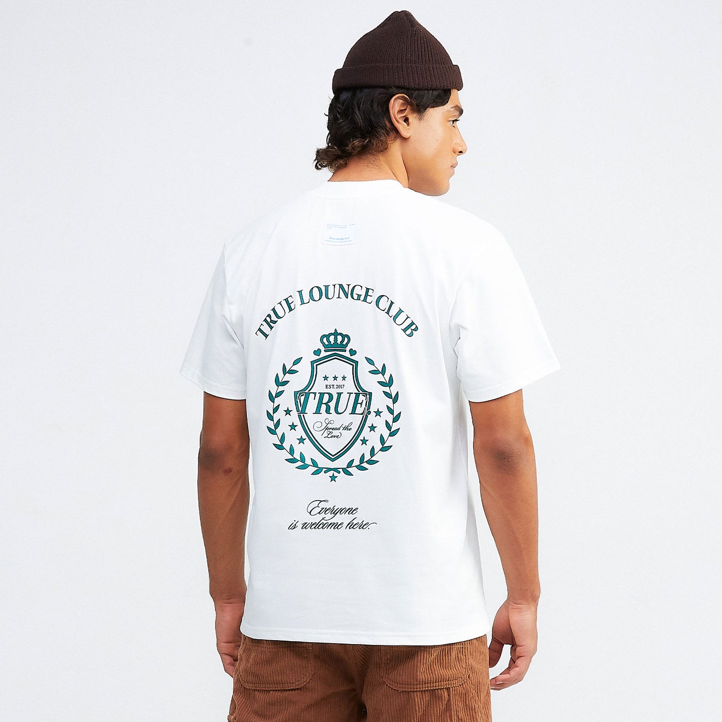 TRUE LOUNGE TEE - IVORY / PINE GREEN