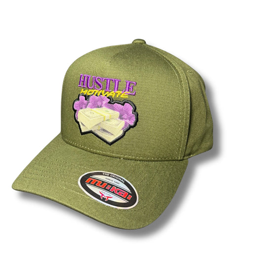 HUSTLE SNAPBACK - OLIVE