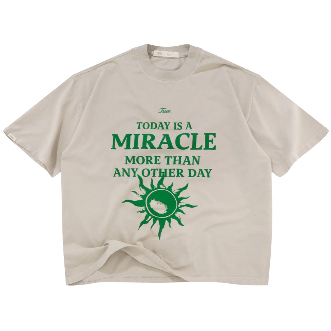 TRUE MIRACLE TEE - SAND