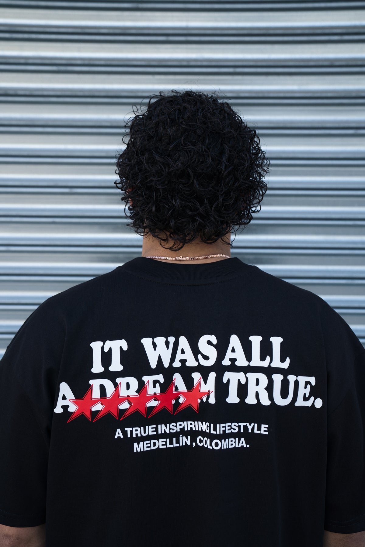 TRUE DREAMS BOXY TEE - BLACK