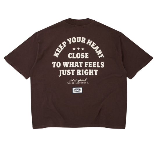TRUE HEART TEE - BROWN
