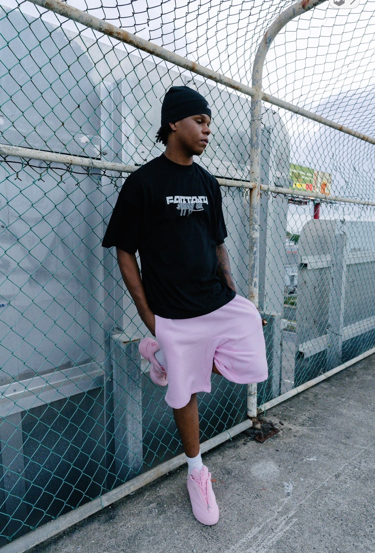 FANTASY SUPPLY FLEECE SHORTS - PINK
